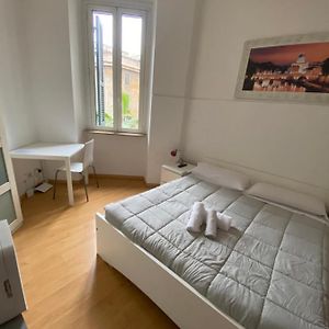 Kamer met een Queen Size Bed